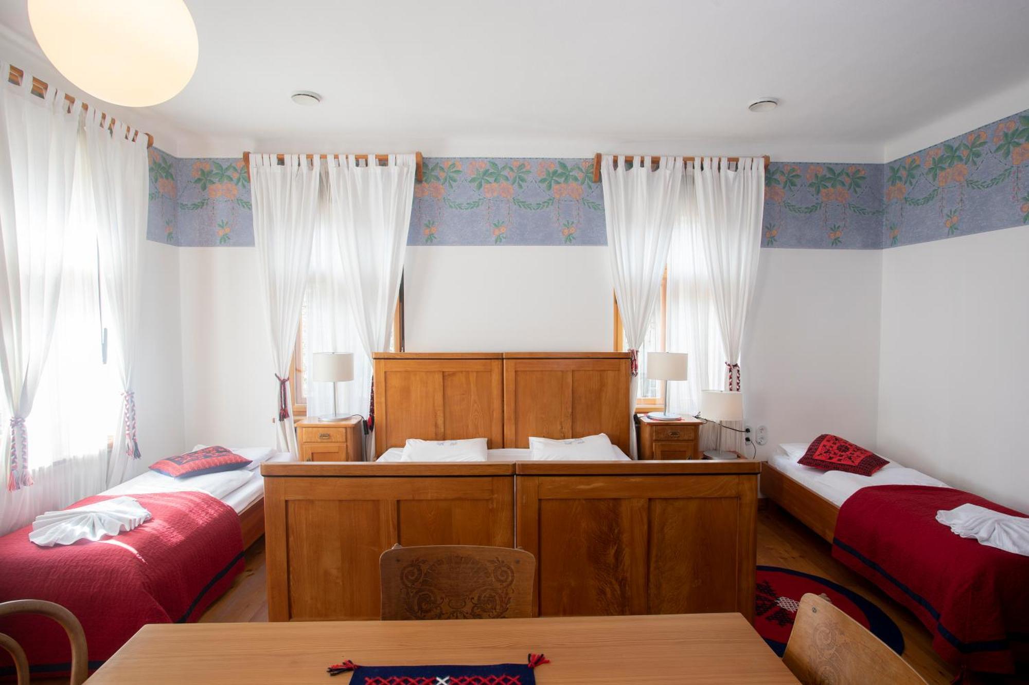 Pr'Gavedarjo Eco Heritage B&B Kranjska Gora Quarto foto