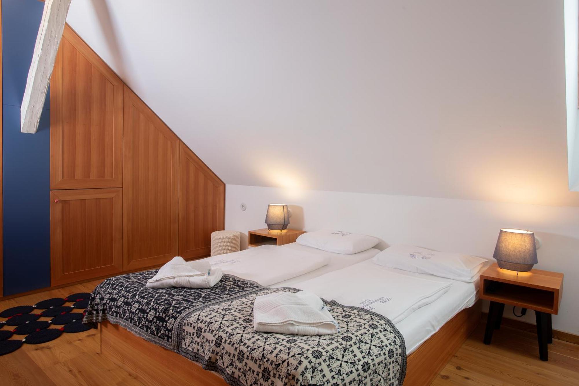 Pr'Gavedarjo Eco Heritage B&B Kranjska Gora Quarto foto